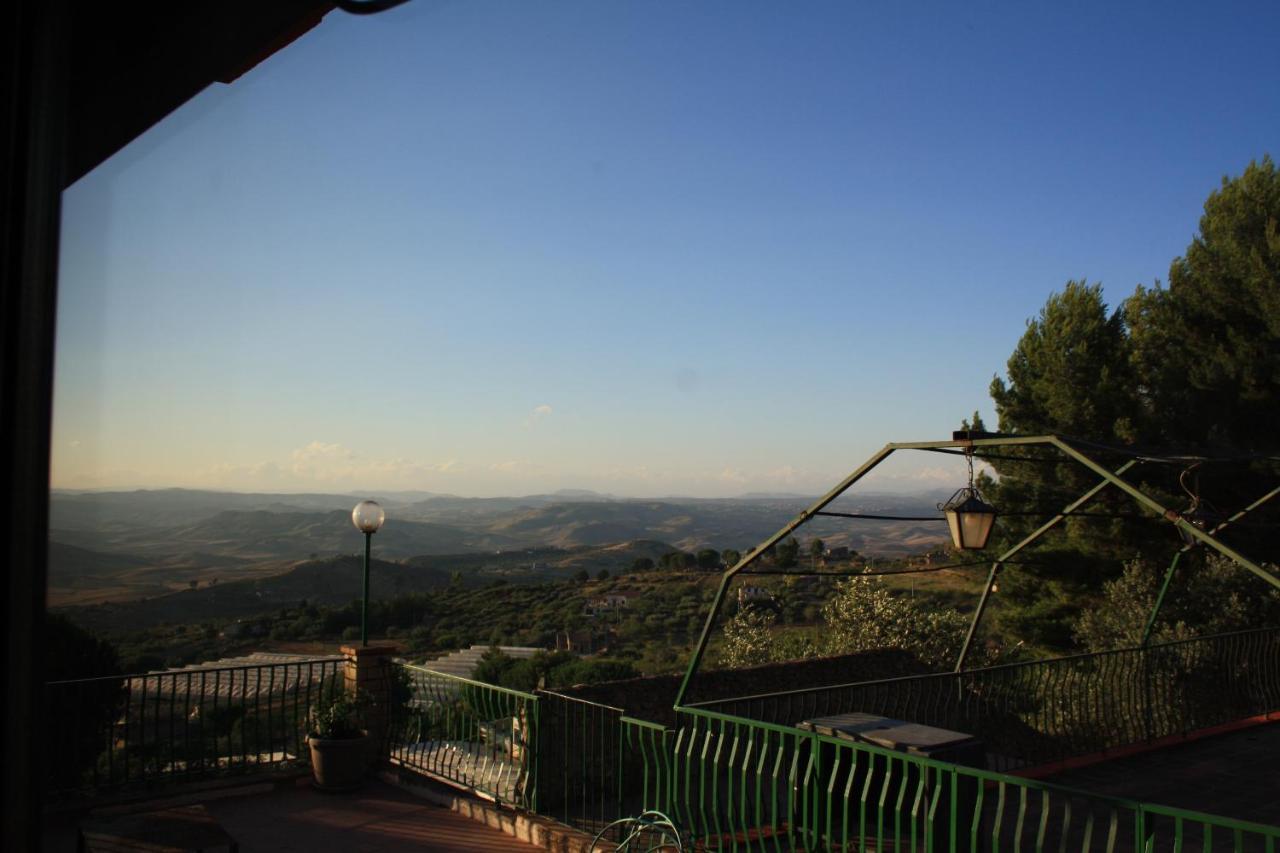 B&B Borgo Pileri Mazzarino Kültér fotó